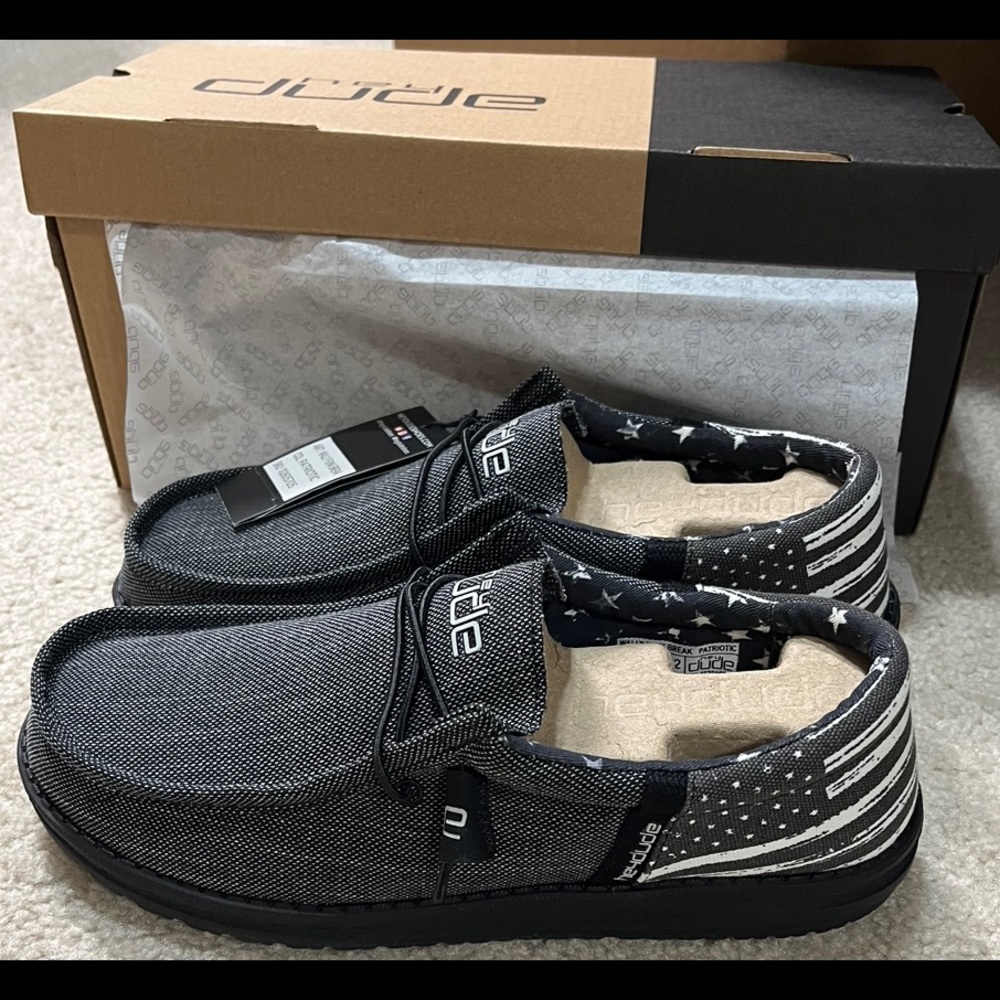 Hey Dude Wally Funk Break Patriotic Mens Shoes Buckle Exclusive